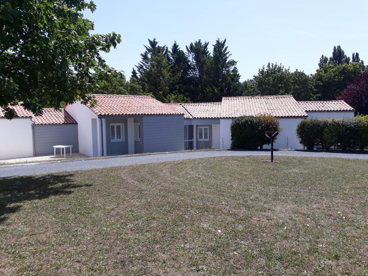 Villa Le Hameau de Saintonge à Tonnay-Boutonne Extérieur photo